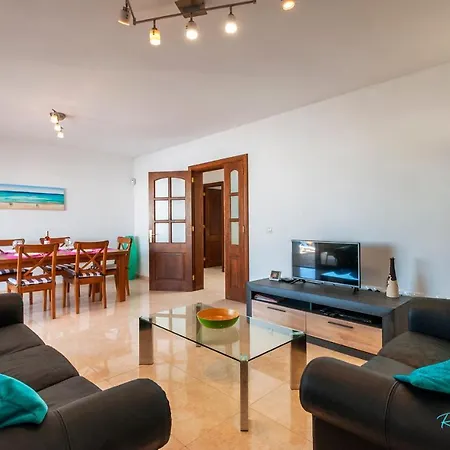 Villa 3-bed With Roof Terrace & Great Views Malvasia *