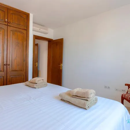 Villa 3-bed With Roof Terrace & Great Views Malvasia *