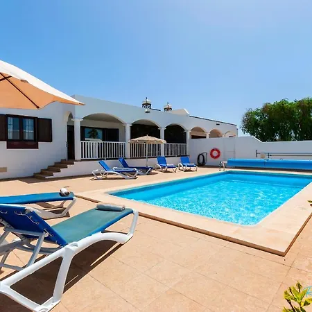 Villa 3-bed With Roof Terrace & Great Views Malvasia